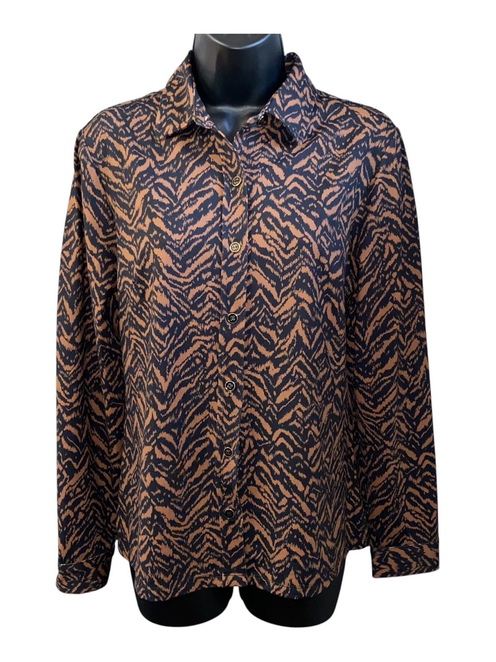 J MCLAUGHLIN Animal Tiger Button Top Catalina Cloth Long Sleeve Stretch Womens M